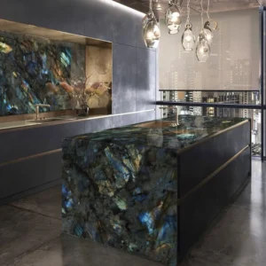 LU.MAR.COL LABRADORITE